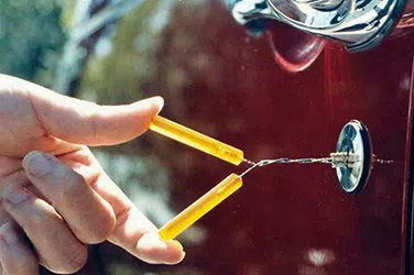 Community Locksmith Store Nashville, TN 615-510-3313 - broken-key-extraction